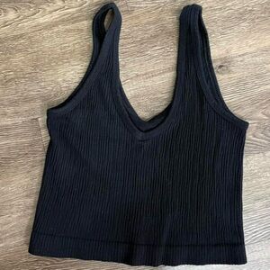 Out From a under Black Ribbed Cropped V neck